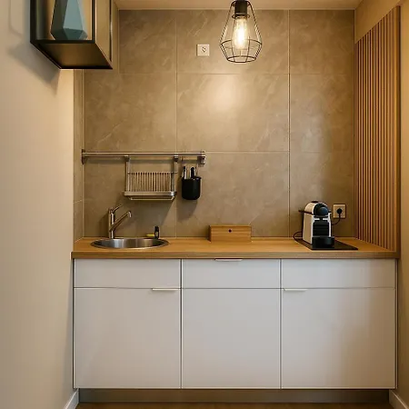 Kr Apartment *